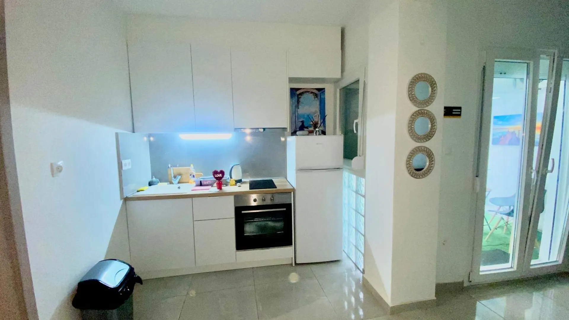 The Urban Nest Thessaloniki Apartment